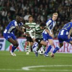 Avançado leonino celebra...